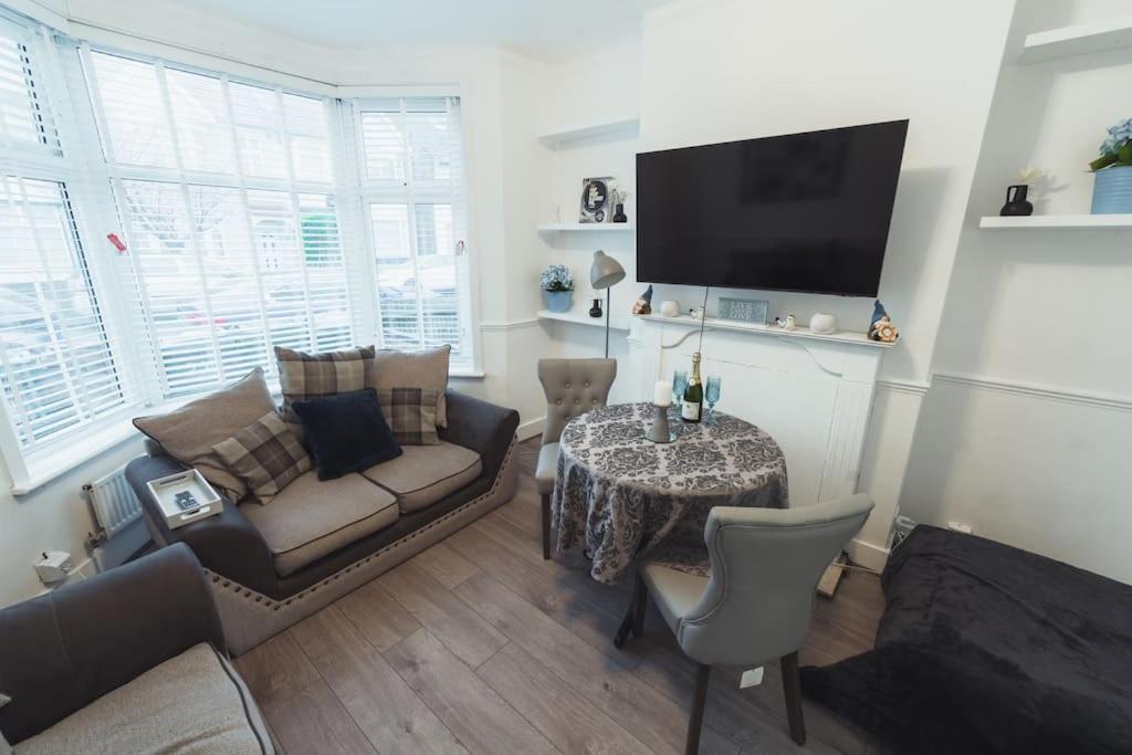 1 Bed - Wifi - Pet Friendly - Harrow Διαμέρισμα Εξωτερικό φωτογραφία